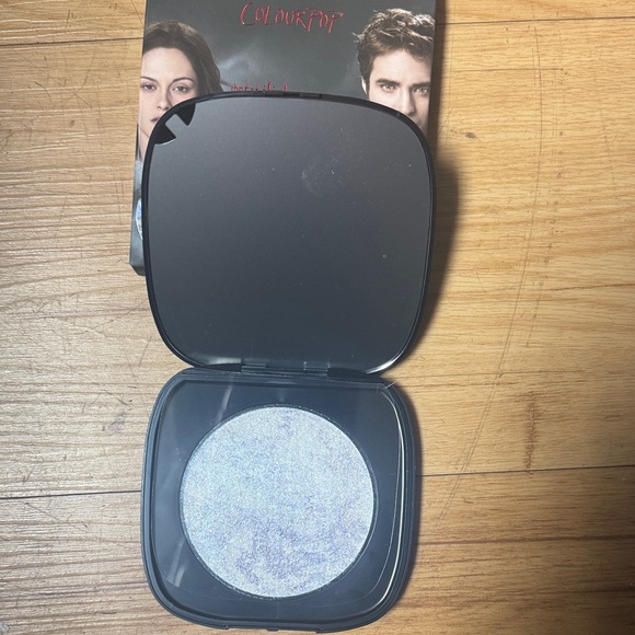 ColourPop Eclipse Partial Collection - Picture 3 of 4